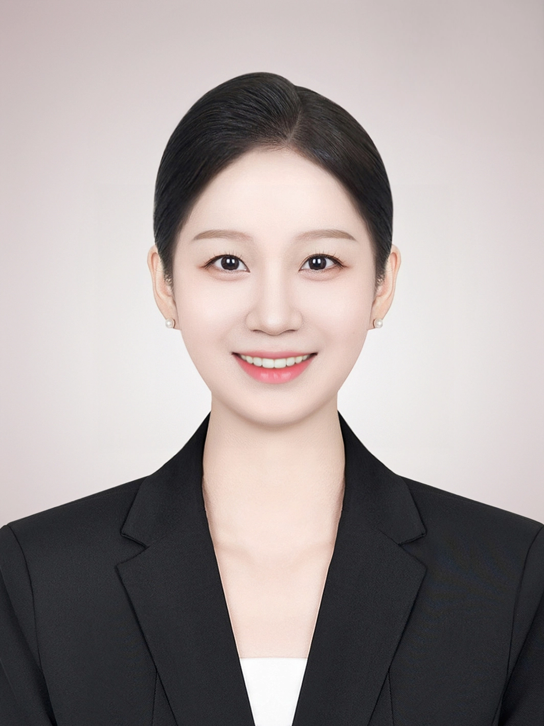 승무원 이력서사진 119 · 23년 경력 메인작가 헤어 메이크업